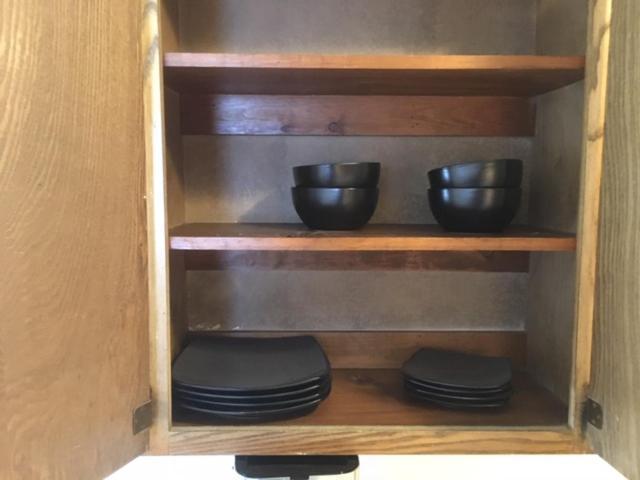 Fully Furnished Two Bedroom Apartment 로턴 외부 사진